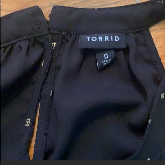 Torrid sleeveless tank - Picture 4 of 6